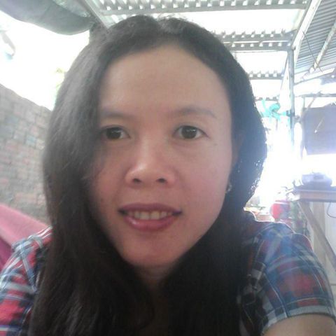 Trần Thoa – Tôi ít nói thích đọc truyệ…..yên tĩnh