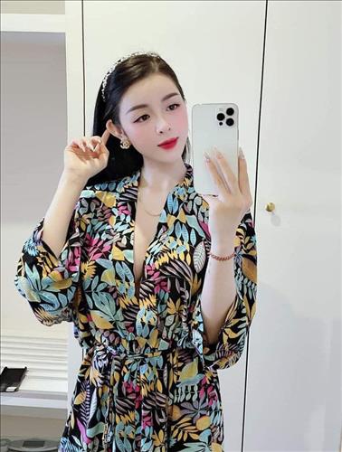 Hoàng Myy –
trưởng thành