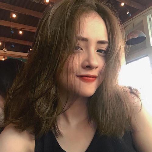 phuong tran –
tư tế và chân thành, không…..