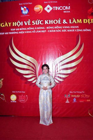 Amy – Là một Huấn luyện viên sứ….. du lịch