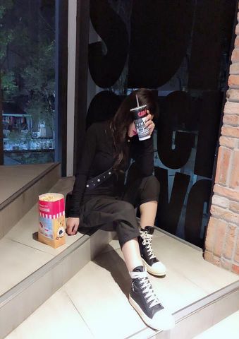 Ruby – Tôi là mẹ đơn thân 15 năm
…..u ăn ….