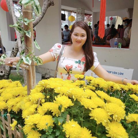 Candy Tran – Sống khép kín