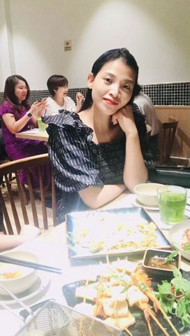 Cốm – nghiêm túc, thẳng thắn, chân…..kết hôn