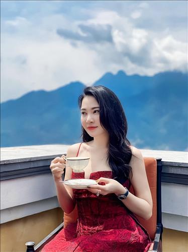 Trần Diễm My –
chân thành biết lắng nghe c…..