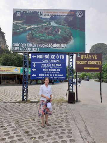 Bich Thuy – Vui ve hoa dong