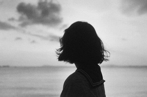 Her –
Tinh tế, hiểu biết, lịch …..