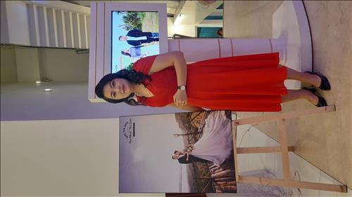 Thảo Lê –
Vui vẻ, thẳng thắn, nghiêm…..