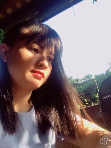 Thúy Vy – Đạo đức