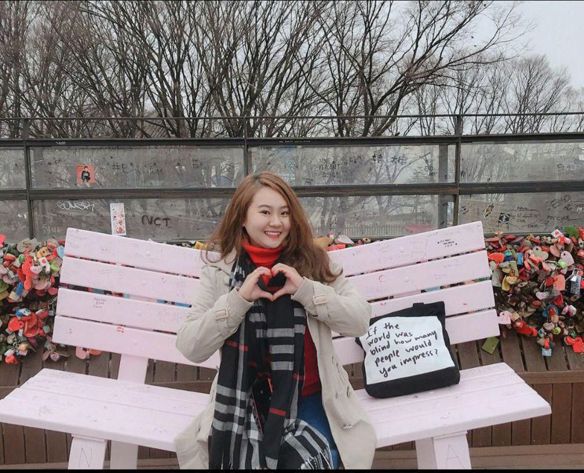 ngọc trâm – tôi là người mộc mạc .vui …..o cho gd .