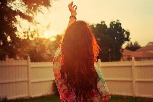 Biển đêm –
Có bản lĩnh, có lòng trắc…..