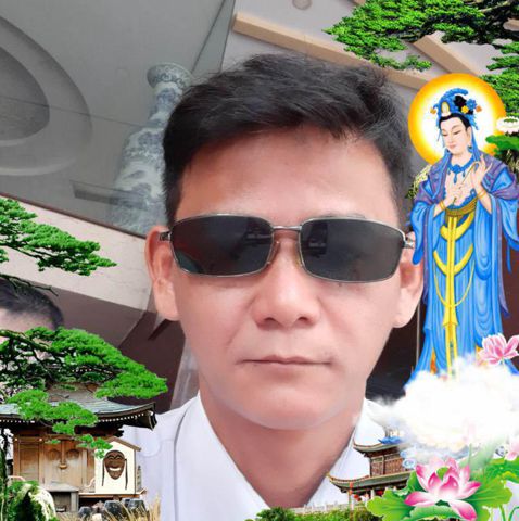 .Quoctoan Tran – Minh sông đơn gian vui ve va hoa đông it noi