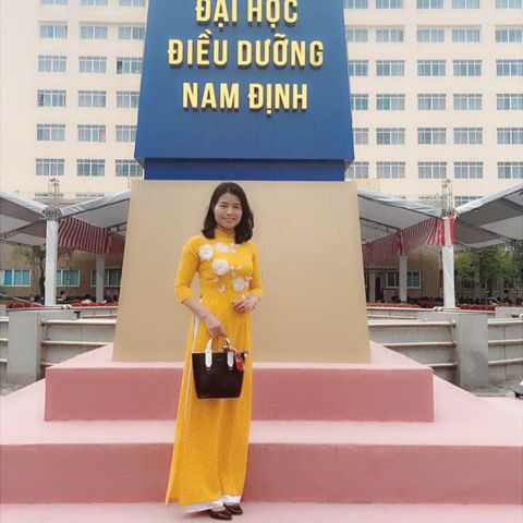 Hanh Nguyen – Sống giản dị kín đáo