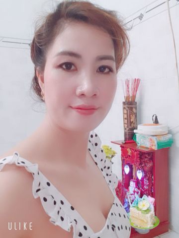 Cát Tường – Mình đã ly hôn, đang làm việc tphcm.