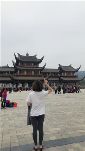 Phương Linh –
Lịch sự, đồng cảm, vui v…..