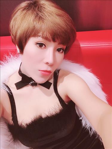 Luna –
Yêu thương, tin tưởng, trâ…..