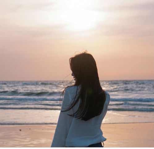 Lona Tran – xin chào