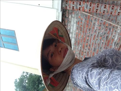 Thien Binh –
Vui ve hoa dong, biet quan tam to…..