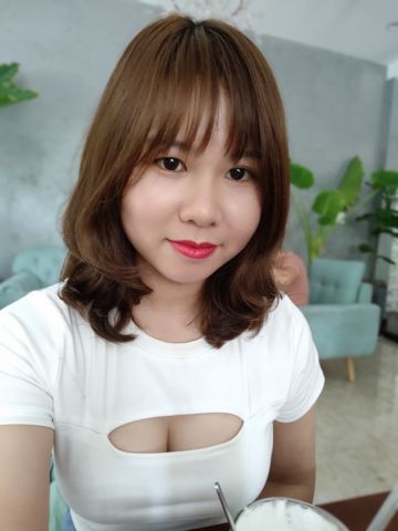 Loan – Vui vẻ, chân thành, hướng ngoại