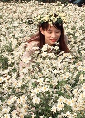 Nhan Tran –
Bạn Nam lớn tuổi hơn,độ…..