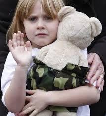 Tran –
Tim nguoi yeu de ket hon         …..