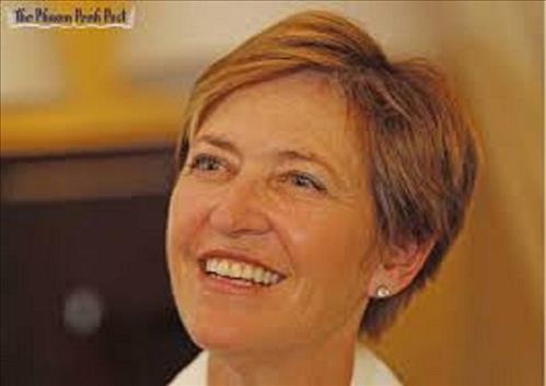 Patricia –
Tôi đang tìm kiếm một ngư…..