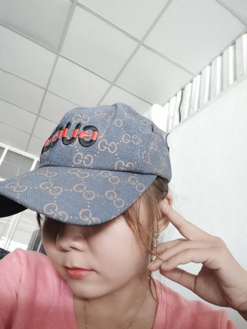 Linh Trần – nội tâm,hơi rụt rè trong giao tiếp