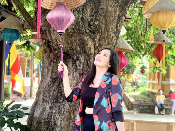 Thư – Tôi là phụ nữ hiền lành , …..nh doanh .