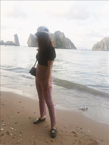 Thuỳ –
ko ràng buộc đối phương, …..