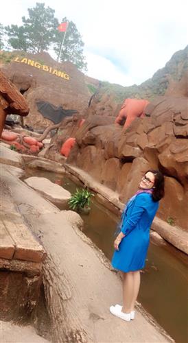 Vy Phan –
Biết quan tâm mọi người  …..