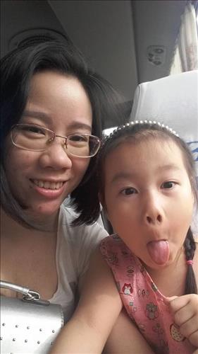 Mẹ đơn thân –
Một anh chàng đa năng.      …..