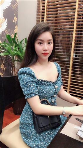 huongly –
hiểu chuyện, biết điều ……