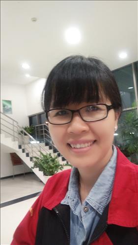 Thuy Tien –
Vui vẻ, chân thật, nghiêm t…..