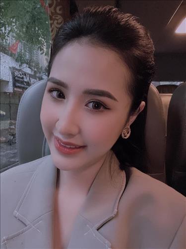 Lan Anh –
chân thành