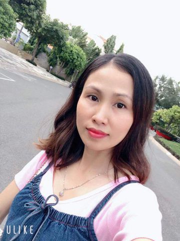 Ruby – sống hòa nhã , thân thiện, q…..i người