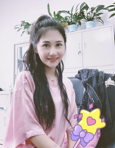 KHẢ HÂN – vui vẻ ,hòa đồng