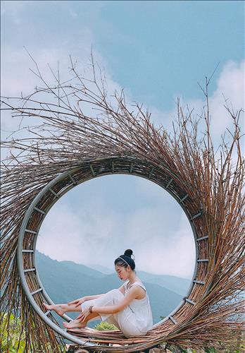 Trịnh Hà  –
thẳng thắn  và hiền hòa  …..