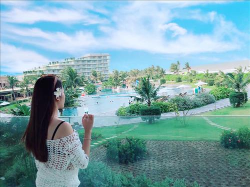 seri  –
chân thành