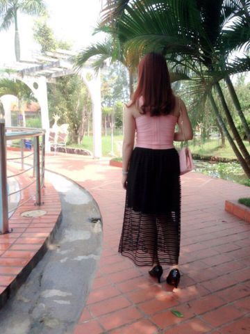 Trinh – thích đi du lịch sau những ng….. của gđ