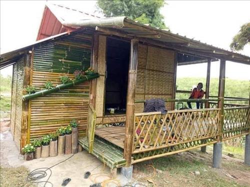 hạnh –
Tìm người phù hợp         …..