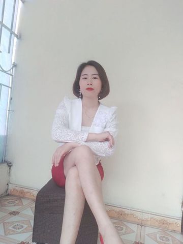 TUYẾT – Tôi đơn thuần, mộc mạc, hi…..ình, ….