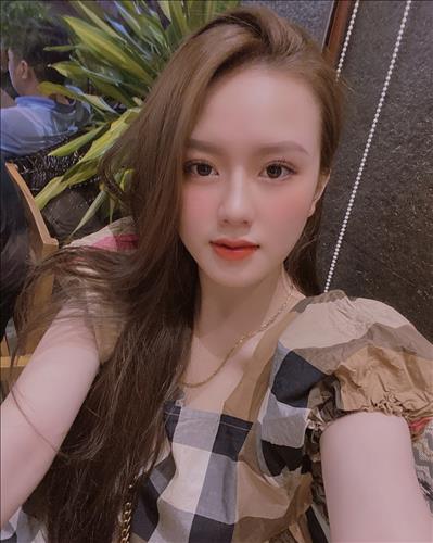 Vũ Thu Thảo –
Em muốn tìm một người, th…..