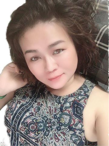 Bao Uyen – Minh lam nail nam nay 41tuoi
Vui …..g noi tâm