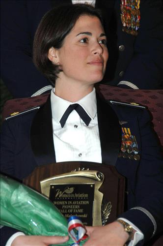 nicolem –
Tìm kiếm một người đàn …..