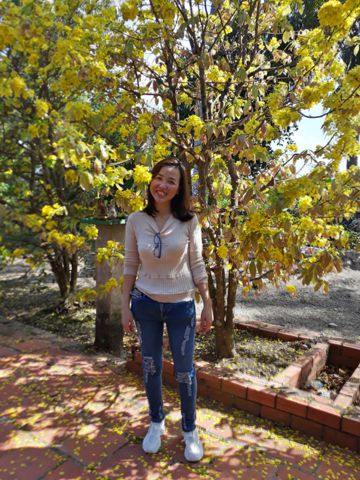 nguyễn ý lan – sống tình cảm .thấu hiểu