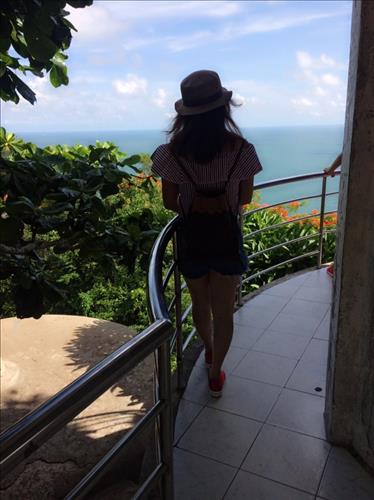 Mỹ –
Có thể chia sẽ cảm xúc   …..