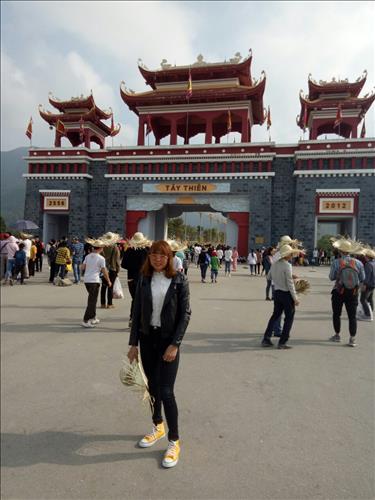 Bằng lăng tím –
Chân thành, biết tôn trọng…..