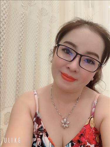 That –
Chung thuỷ va biet quan tâm   …..