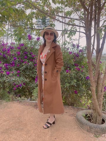 Mộng kiều – Tôi là người vui vẻ, hoà đ…..iả dối