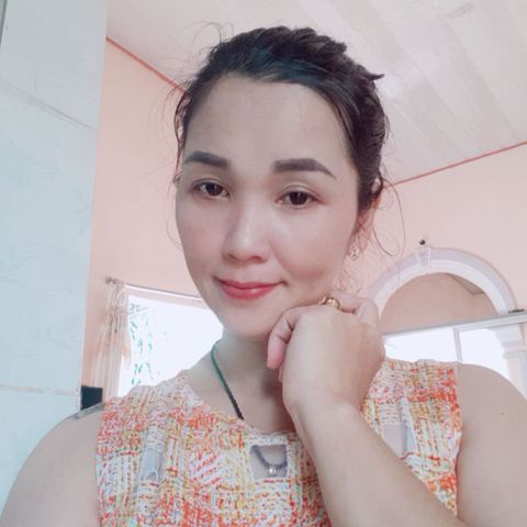 Hoa Mộc Lan – Vui vẻ, hòa đồng ,hiếu t…..g  2 con .