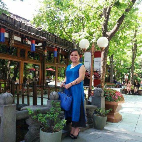 TẠ THU TRANG – Tôi sống chân thành, thân thi…..a đồng.